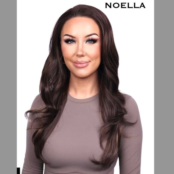 Chelsey Smith Cosmetics Noella Cocoa wig EUC (open to offers!) - Picture 1 of 13